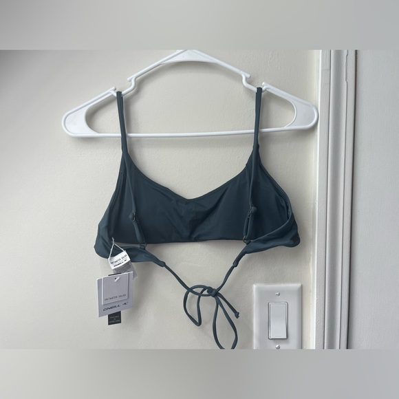 NWT | SALTWATER SOLIDS SURFSIDE BRALETTE TOP | Size M - Picture 2 of 3